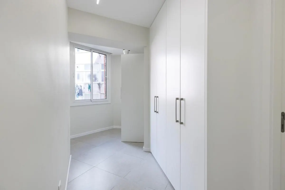 Apartment Apartamento Novo Junto Ao Metro Lisbon
